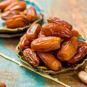 Exporting Zahedi dates from Iran