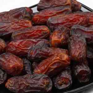 Export Iranian Bahri dates to India